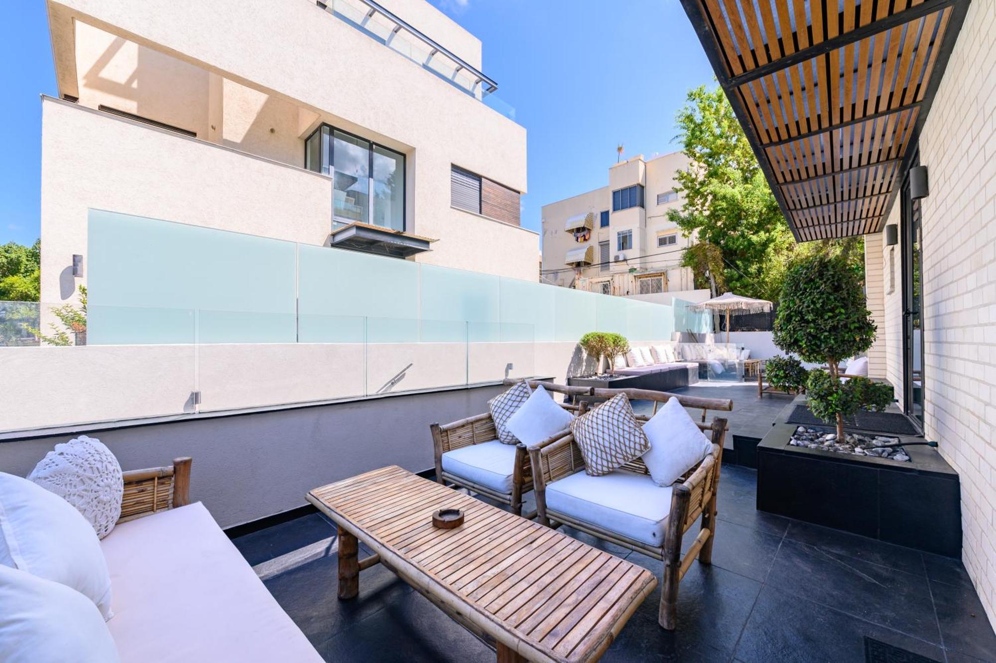 Rokah Luxury Villa At Ramat Hahayal Τελ Αβίβ Εξωτερικό φωτογραφία