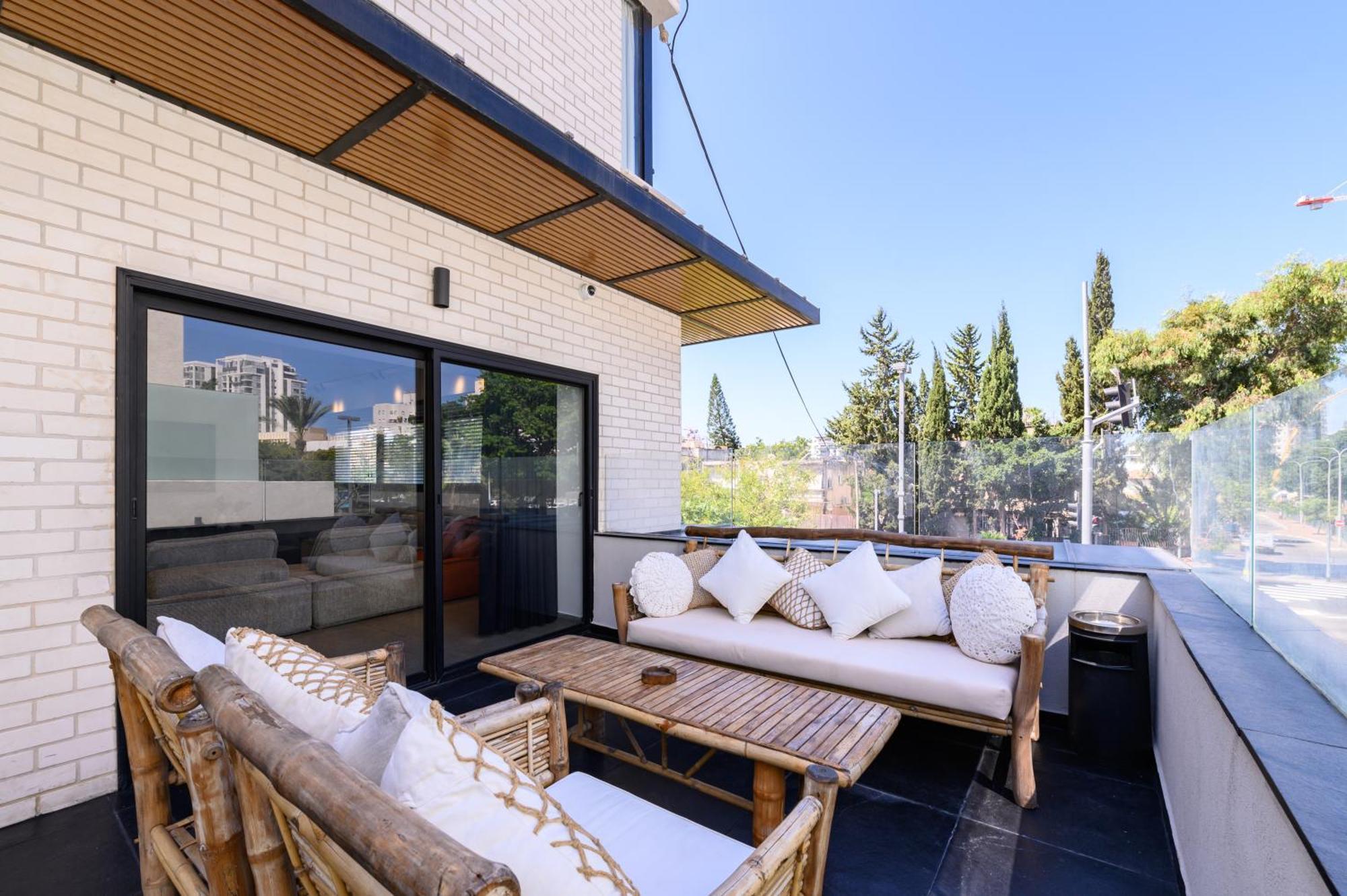 Rokah Luxury Villa At Ramat Hahayal Τελ Αβίβ Εξωτερικό φωτογραφία