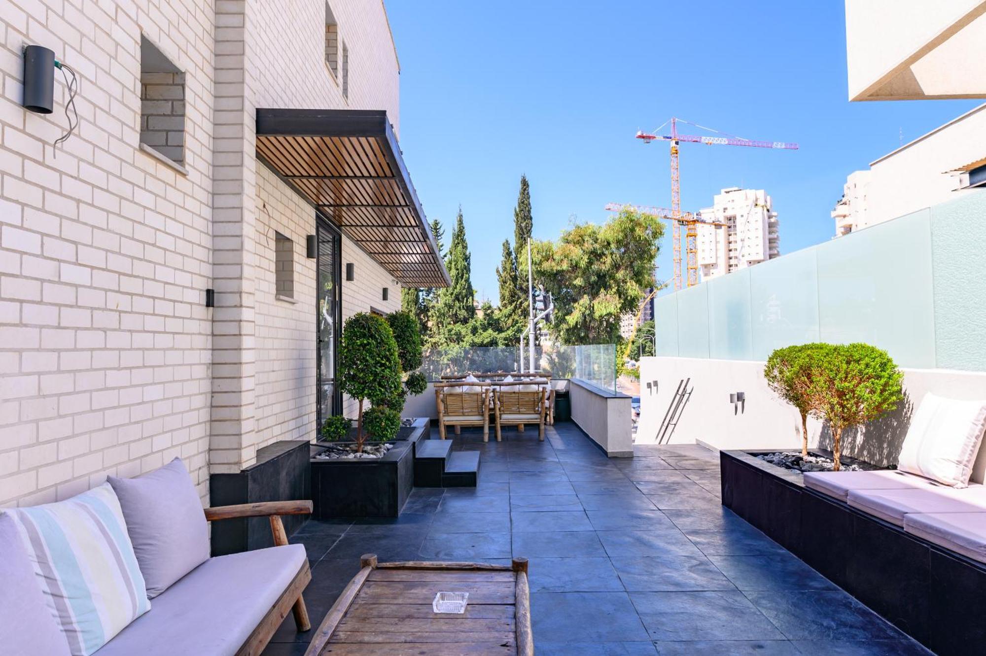 Rokah Luxury Villa At Ramat Hahayal Τελ Αβίβ Εξωτερικό φωτογραφία