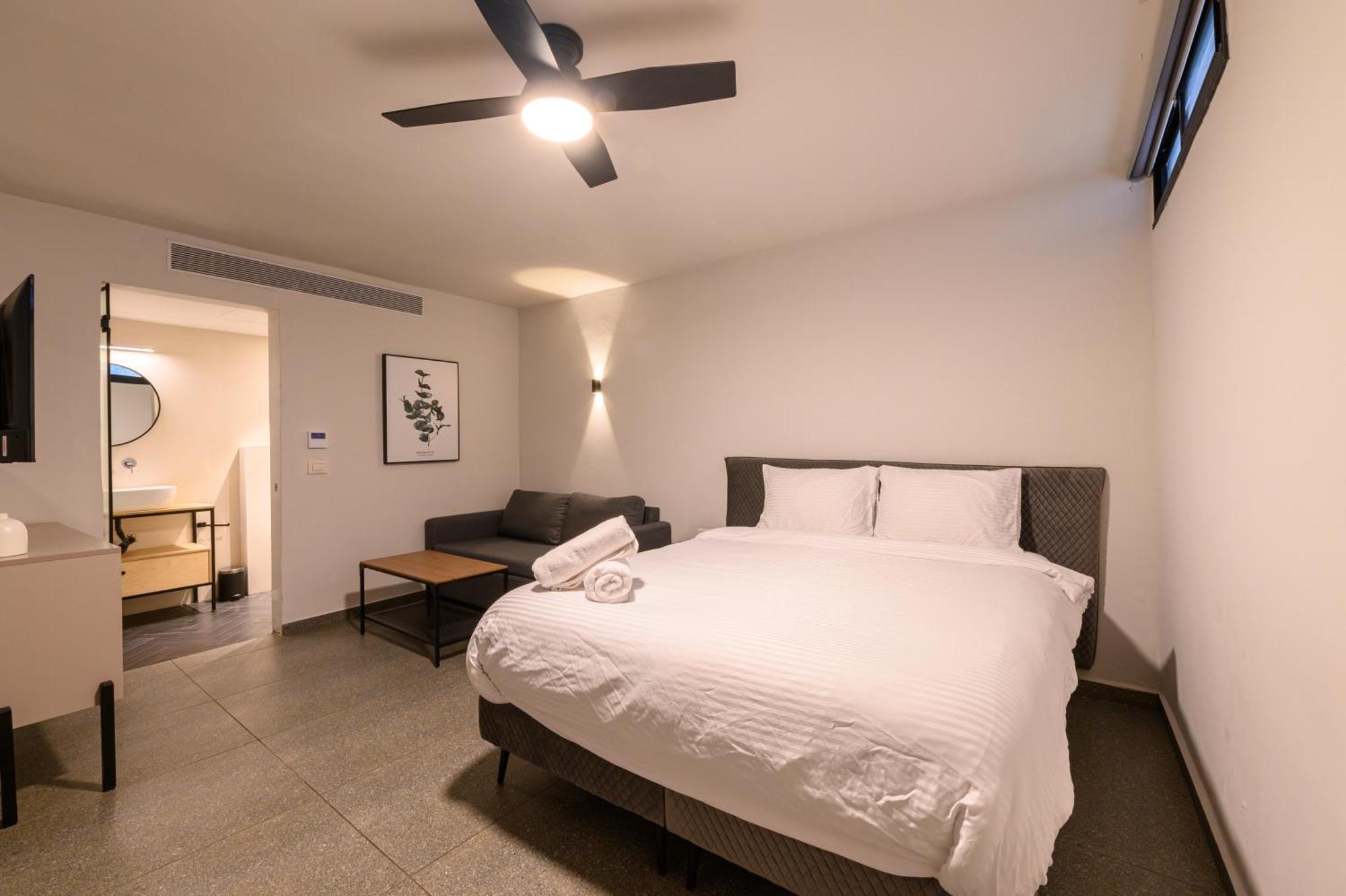 Rokah Luxury Villa At Ramat Hahayal Τελ Αβίβ Εξωτερικό φωτογραφία